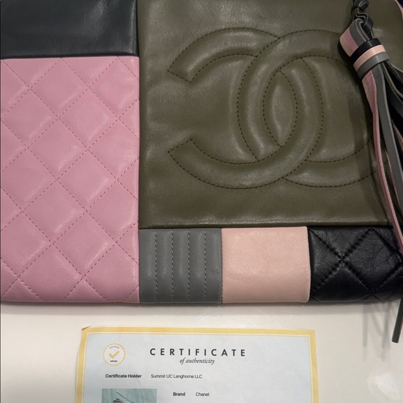 CHANEL Multicolor Quilted Leather Clutch - Picture 7 of 8